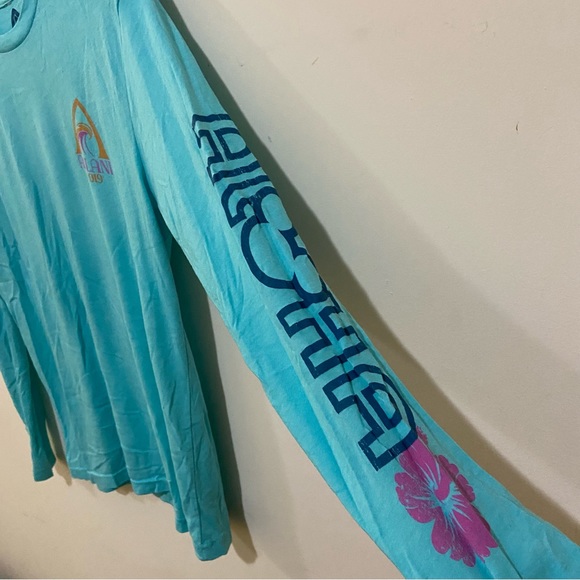 Disney Aulani Disney Resort & Spa Hawaii Teal Long Sleeve T Shirts 2019 - Picture 5 of 5